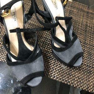 Prada authentic pumps